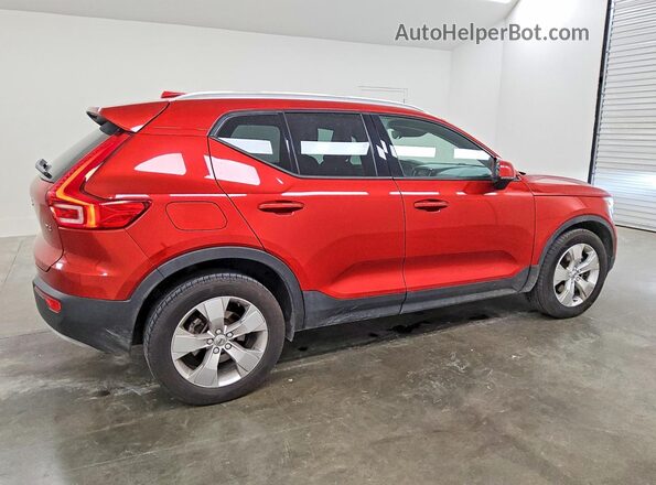 YV4AC2HK7M2590699 2021 VOLVO XC40 Red 