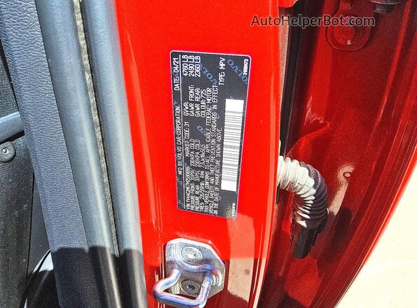 YV4AC2HK7M2590699 2021 VOLVO XC40 Red 