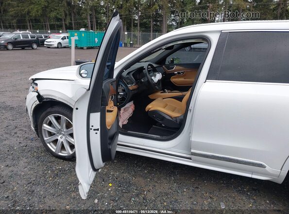 YV4BC0PL3H1183218 2017 VOLVO XC90 HYBRID White Вид салону спереду
