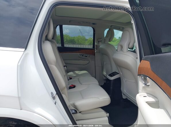 YV4BR0CK3M1757239 2021 VOLVO XC90 RECHARGE PLUG-IN HYBRID White Widok naklejki z numerem VIN