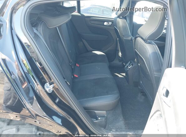 YV4ED3GMXP2066152 2023 VOLVO C40 RECHARGE PURE ELECTRIC Black Vista de la etiqueta del VIN