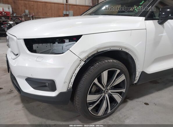 YV4ED3UB7N2700341 2022 VOLVO XC40 RECHARGE PURE ELECTRIC White Вид спереду