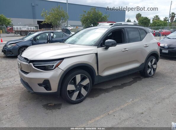 YV4ED3UM8P2070625 2023 VOLVO XC40 RECHARGE PURE ELECTRIC Коричневый Передняя левая четверть