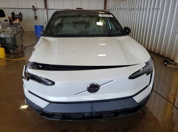 YV4EK3ZL0SS156929 2025 VOLVO EX30 White Widok z przodu