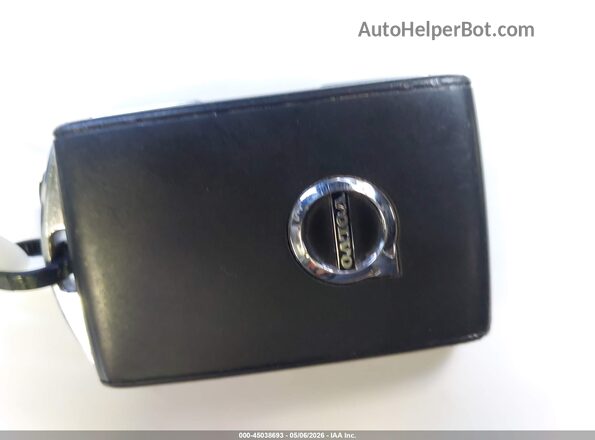 YV4H600N0P1954701 2023 VOLVO XC90 RECHARGE PLUG-IN HYBRID Gray Vista del salpicadero