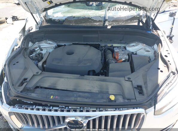 YV4H600Z3N1848677 2022 VOLVO XC90 RECHARGE PLUG-IN HYBRID White უკანა ხედი