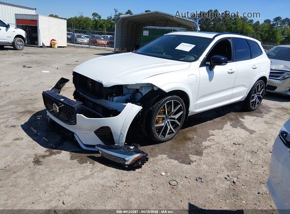 YV4H60DP6R1898360 2024 VOLVO XC60 RECHARGE PLUG-IN HYBRID White წინა მარცხენა ხედი სამი მეოთხედიდან