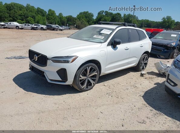 YV4H60DX2P1210271 2023 VOLVO XC60 RECHARGE PLUG-IN HYBRID White Przód lewy