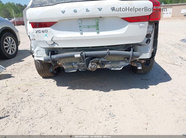 YV4H60DX2P1210271 2023 VOLVO XC60 RECHARGE PLUG-IN HYBRID White Widok z przodu