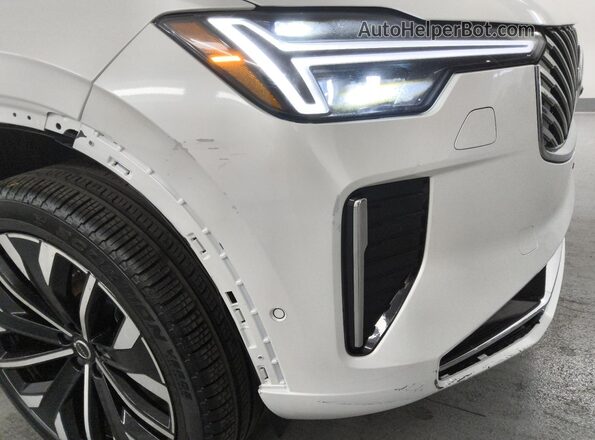 YV4H60PB9S1377669 2025 VOLVO XC90 White 