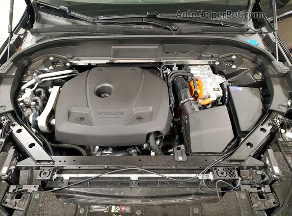 YV4H60RM1T1414987 2026 VOLVO XC60 Black Vista del compartimento del motor