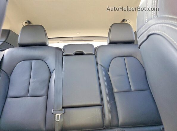 YV4K92HM5P2054262 2023 VOLVO XC40 Серебряный Вид задних сидений