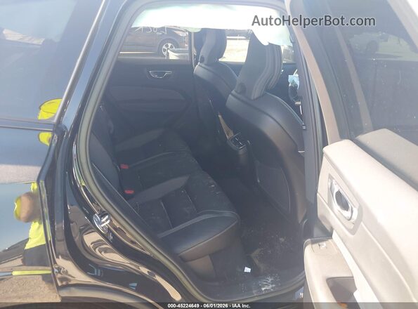 YV4L12DM5N1081806 2022 VOLVO XC60 Black VIN կոդի պիտակի տեսք