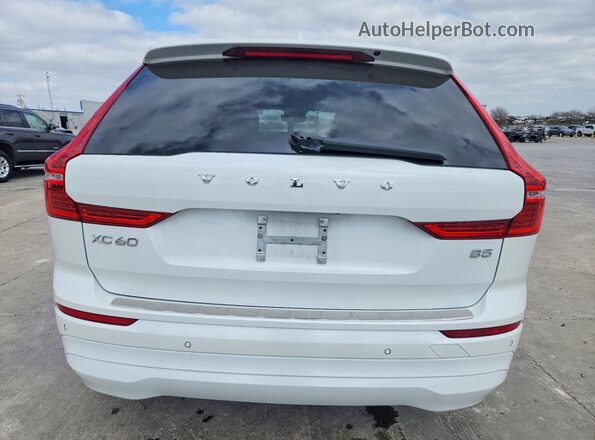YV4L12DV1P1211740 2023 VOLVO XC60 White Vista trasera