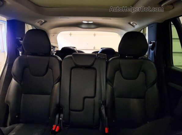 YV4L12PV5P1962674 2023 VOLVO XC90 White უკანა სავარძლების ხედი