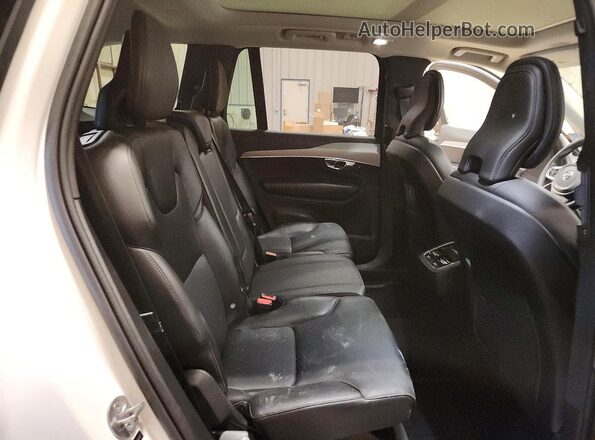 YV4L12PV5P1962674 2023 VOLVO XC90 White უკანა სალონის ხედი