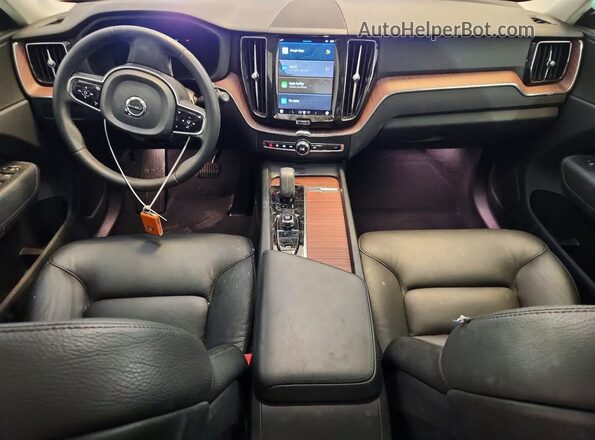 YV4L12RE3P1265923 2023 VOLVO XC60 White 