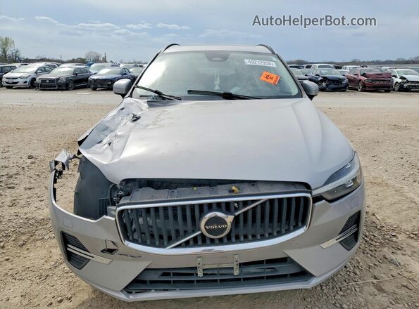 YV4L12RK4N1064888 2022 VOLVO XC60 Silver Front view