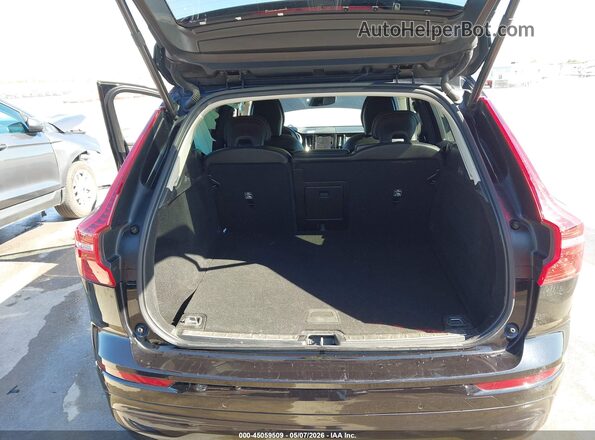 YV4L12RK5P1379511 2023 VOLVO XC60 Black 