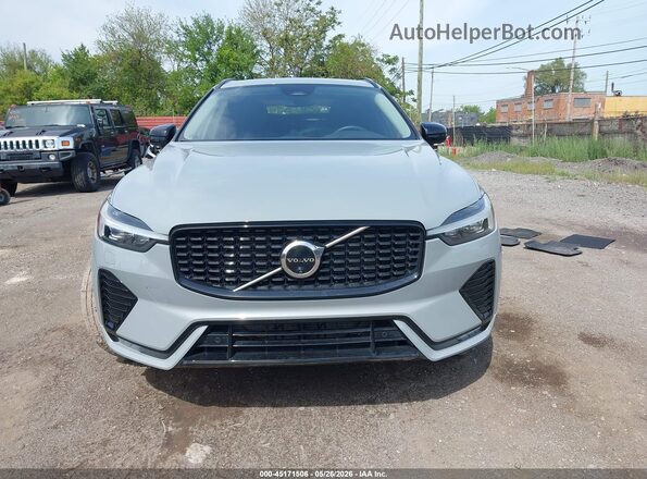 YV4L12RL1R1782431 2024 VOLVO XC60 Gray Սարքավորումների վահանակի տեսք
