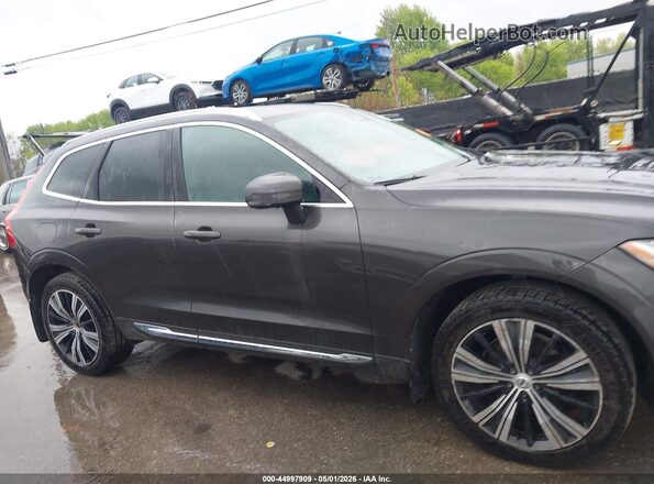 YV4L12RL3N1088723 2022 VOLVO XC60 Gray Widok wnętrza z tyłu