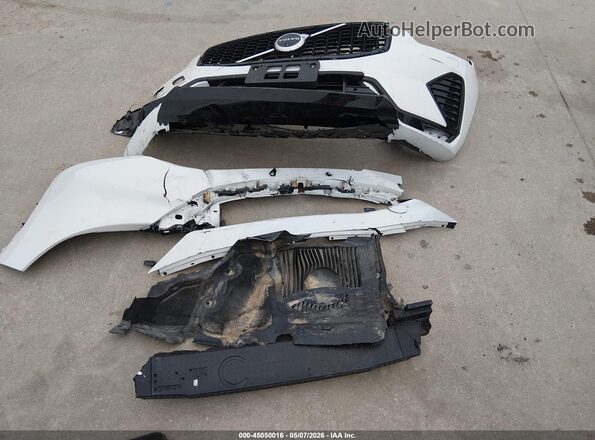 YV4L12RL4R1712020 2024 VOLVO XC60 White Вид панелі приладів