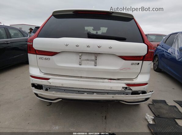 YV4L12RL4R1712020 2024 VOLVO XC60 White 