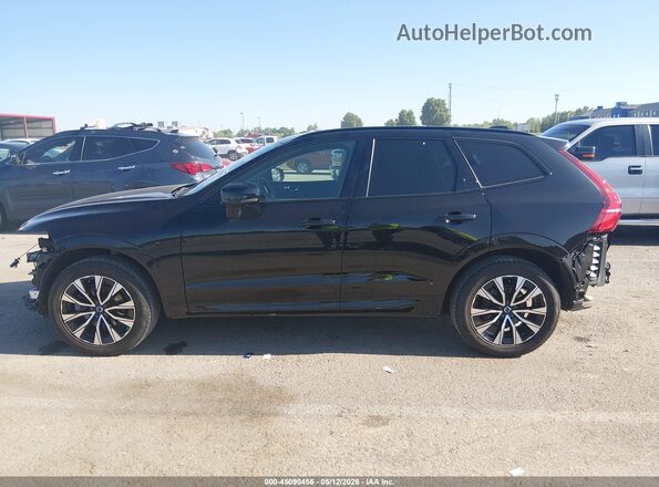 YV4L12RL7R1715851 2024 VOLVO XC60 Black სალონის 360-გრადუსიანი ხედი