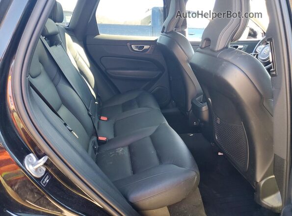 YV4L12RN7P1375177 2023 VOLVO XC60 Черный Вид задней части салона