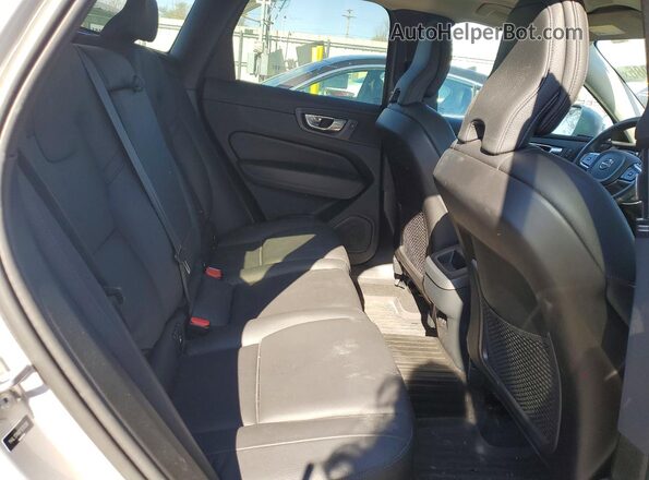 YV4L12RNXP1376288 2023 VOLVO XC60 Silver Rear interior view