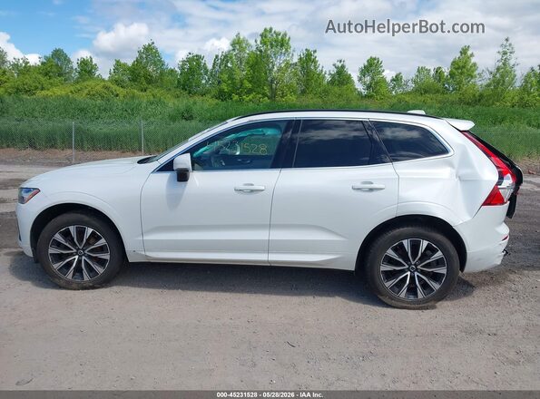 YV4L12RV2P1197355 2023 VOLVO XC60 White Սալոնի 360 աստիճան տեսք