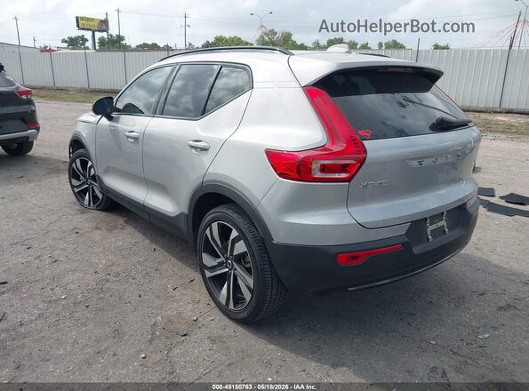 YV4L12UC4S2479330 2025 VOLVO XC40 Silver Rear left