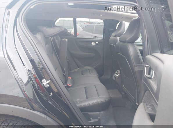 YV4L12UC9S2531583 2025 VOLVO XC40 Черный Вид наклейки с VIN-кодом