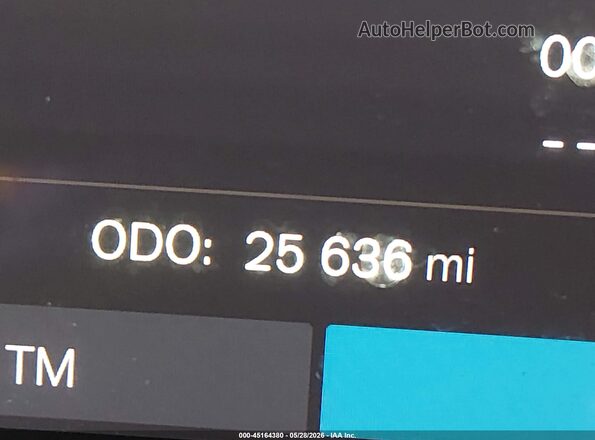 YV4L12UE0P2020028 2023 VOLVO XC40 Champagne 