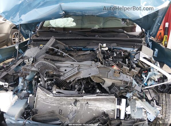 YV4L12UE0P2020028 2023 VOLVO XC40 Champagne Вид ззаду