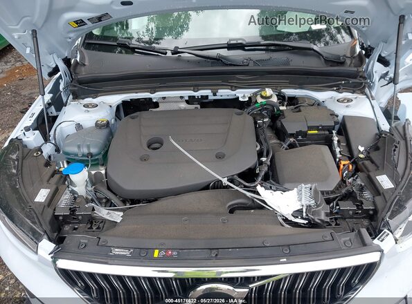 YV4L12UE6S2552196 2025 VOLVO XC40 Blue Вид ззаду