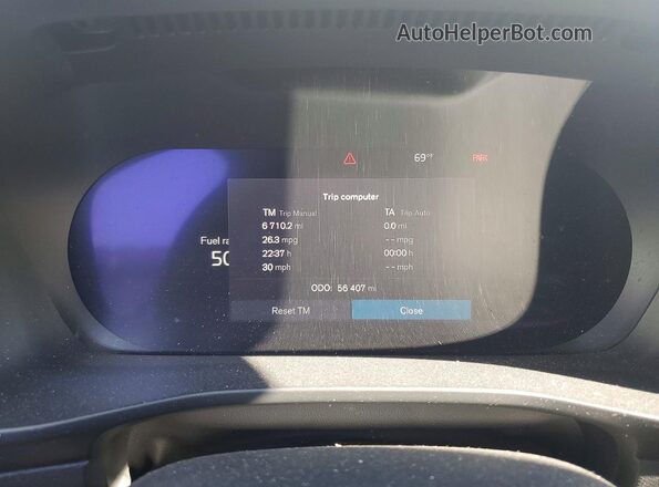 YV4L12UL0P2944239 2023 VOLVO XC40 White Widok zestawu wskaźników