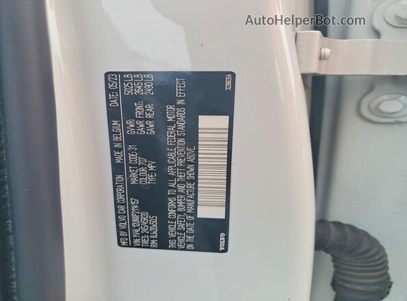 YV4L12UNXP2114157 2023 VOLVO XC40 White Widok komory silnika