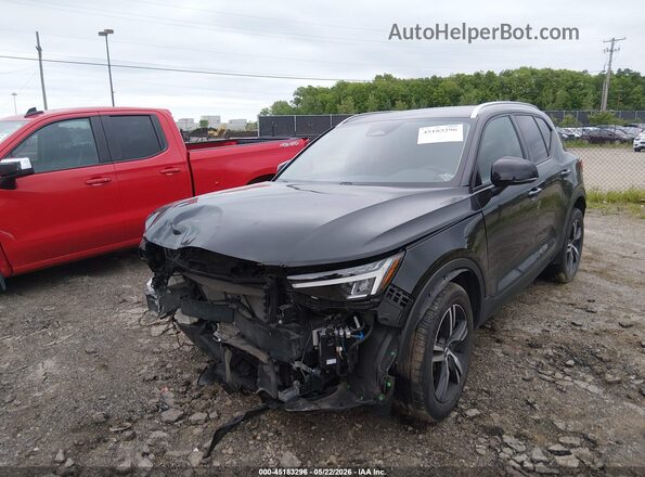 YV4L12UV2P2914743 2023 VOLVO XC40 Black Front left