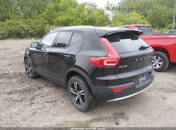YV4L12UV2P2914743 2023 VOLVO XC40 Black Rear left