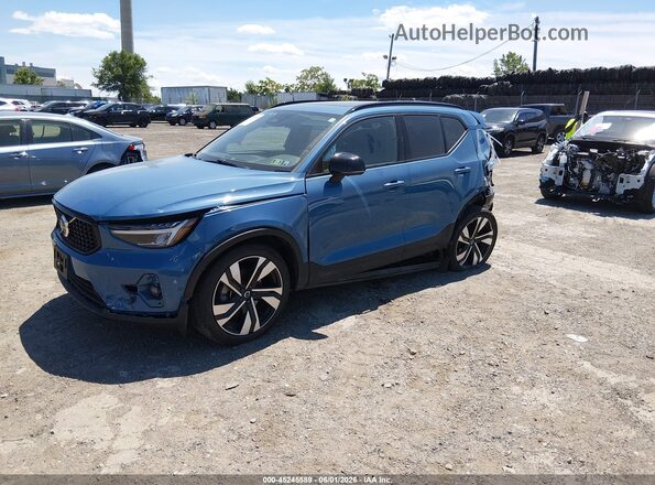 YV4L12UW6P2989907 2023 VOLVO XC40 Blue Przód lewy