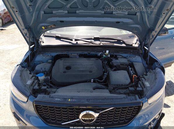 YV4L12UW6P2989907 2023 VOLVO XC40 Blue Widok z tyłu