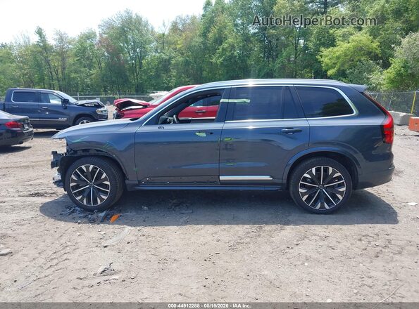 YV4M12PA6S1378407 2025 VOLVO XC90 Light Blue სალონის 360-გრადუსიანი ხედი