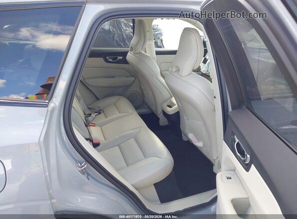 YV4M12RC0S1069059 2025 VOLVO XC60 Blue VIN sticker view