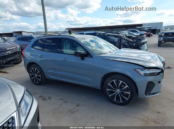 YV4M12RC0S1069059 2025 VOLVO XC60 Blue Rear interior view