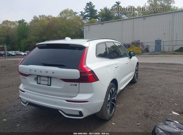 YV4M12RC1T1402306 2026 VOLVO XC60 White 
