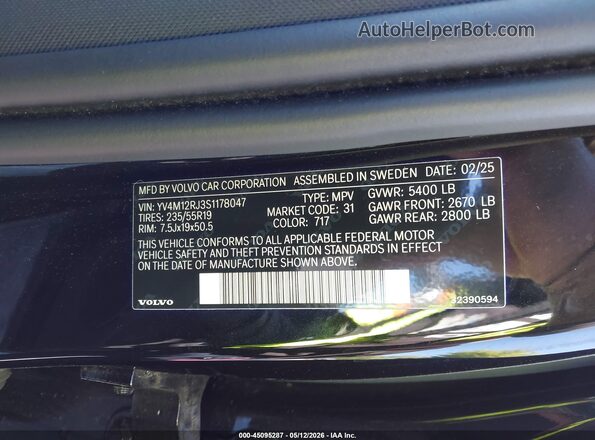 YV4M12RJ3S1178047 2025 VOLVO XC60 Black Vista del compartimento del motor