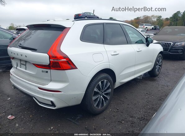 YV4M12RJ7S1050328 2025 VOLVO XC60 White Tył prawy