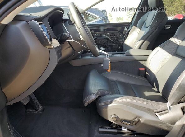 YV4M12RM8T1414428 2026 VOLVO XC60 Black 