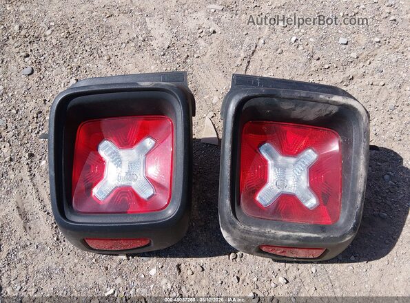 ZACCJAAT1GPC70223 2016 JEEP RENEGADE Orange Instrument cluster view